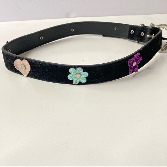 Set of 3 (Girls) Belts - Picture 5 of 9